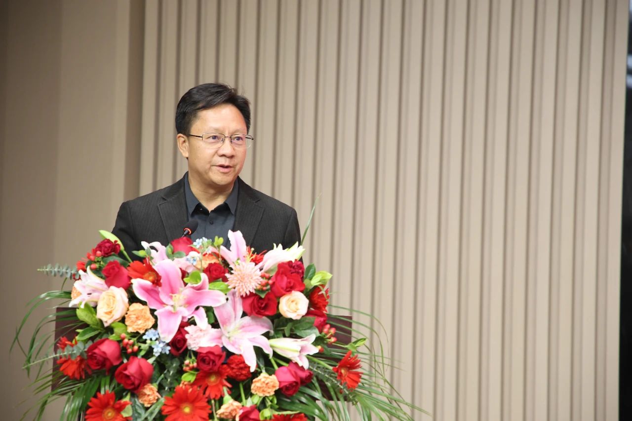 9c54a4aa75139572feeeb191769c663b.jpg 9c54a4aa75139572feeeb191769c663b.jpg